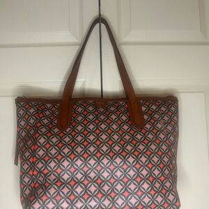 Fossil Felicity Tote with colorful Orange, Pink and green geometric accents
